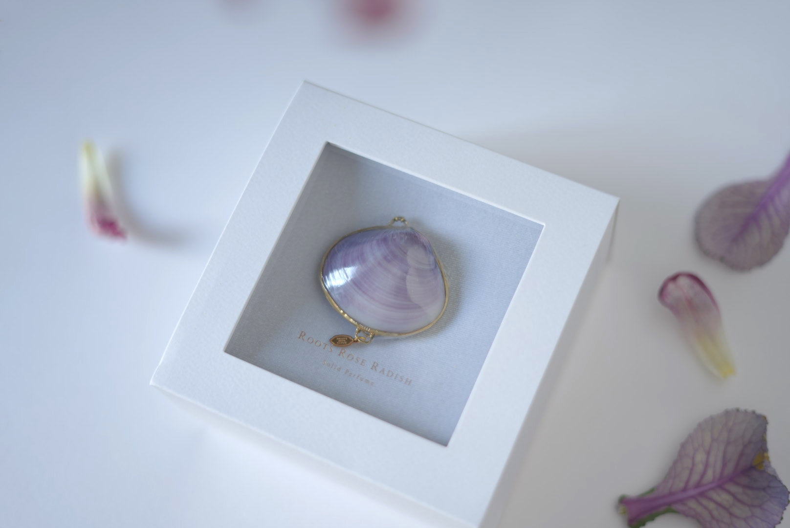 ROOTS ROSE RADISH by SETTE